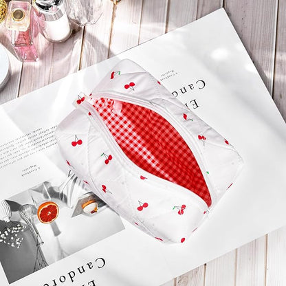 Soidram cute makeup bag quilted