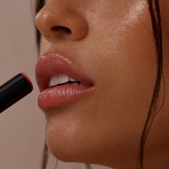 '+ Lux Unfiltered N°11 Smoothing Lip Tint in Smoothing