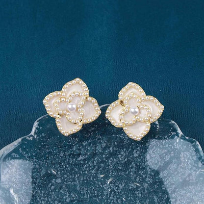 Vintage Pearl Flower Earrings Gold Pearl