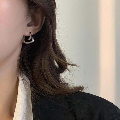 Vintage Heart Hoop Earrings Gold Heart