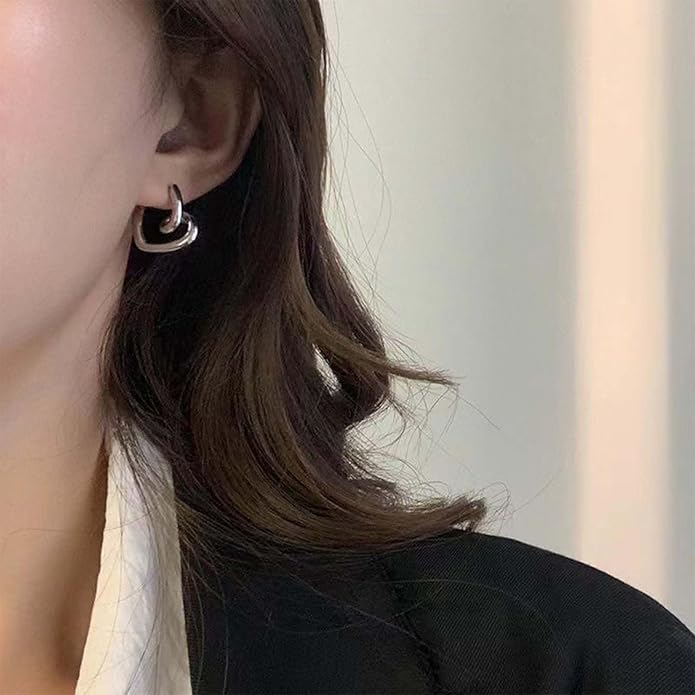 Vintage Heart Hoop Earrings Gold Heart