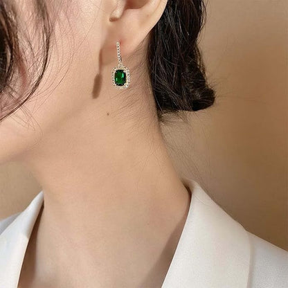 Vintage Emerald Crystal Drop Earrings Green