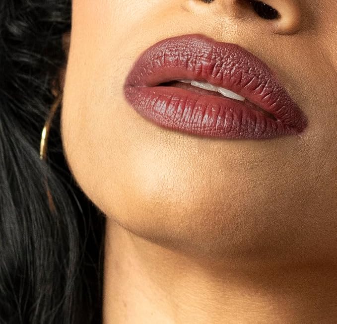 Unstoppable Age-Defying Lipstick Makeup - Moisturizing & Long Lipstick