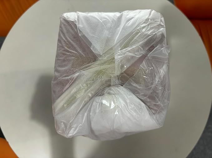 Prite large capacity waterproof makeup