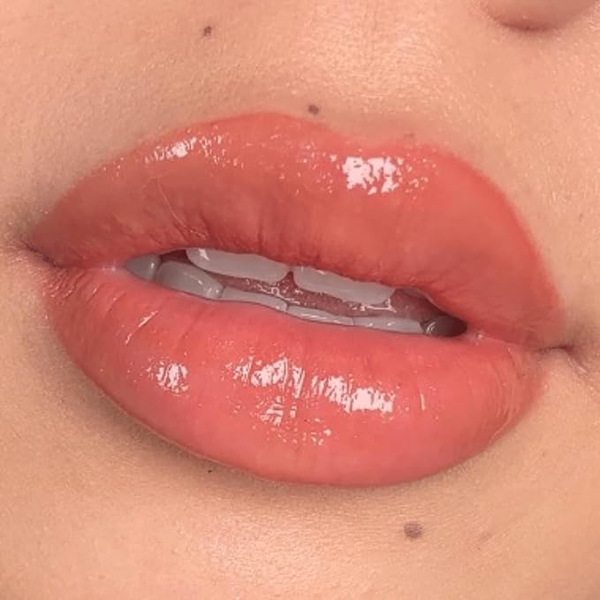 nude envie Lip Liner Pencil - Certified Vegan Vegan