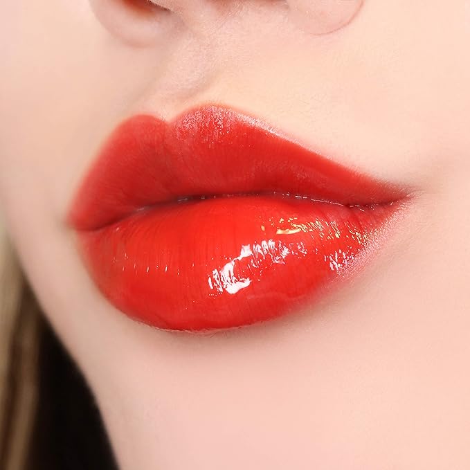 Paul & Joe Liquid Rouge Shine - Rich Rouge