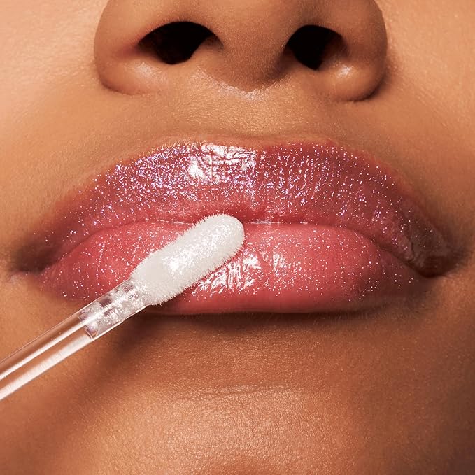 essence | Meta Glow Multi-Reflective Lip Gloss | Cyber Space)