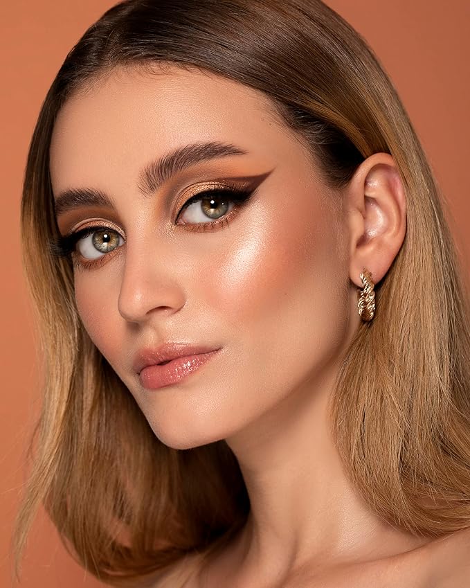 Sigma Beauty GlowKissed Highlight Palette | Highlighted Warm