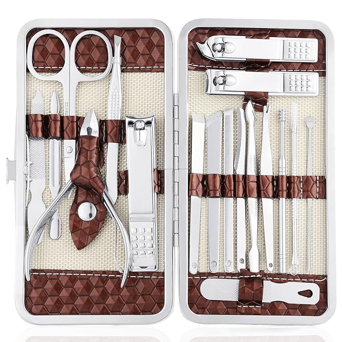 Nail Clippers Set 18 Pieces