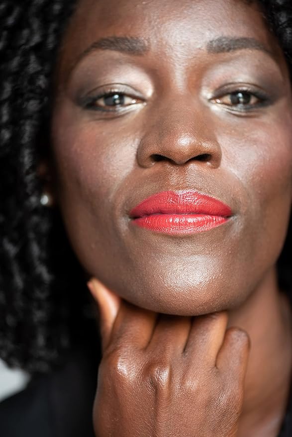 Ere Perez - Natural Coco Crayon Hydrating Lip Color | Vegan, Cruelty-Free, Clean Beauty (Heart, 0.01 oz | 3 g)