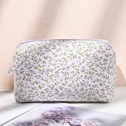 Soidram floral makeup bag quilted
