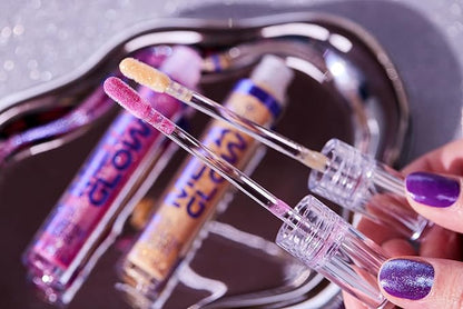 essence | Meta Glow Multi-Reflective Lip Gloss | Digital Pink)