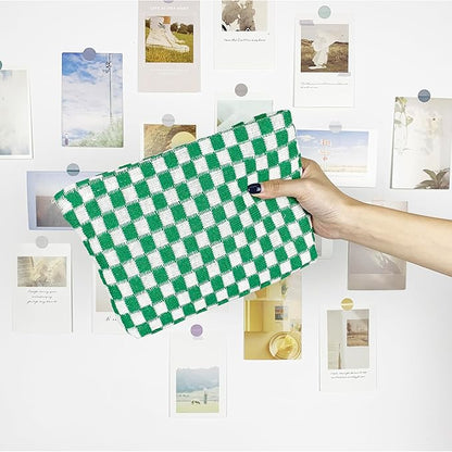 Pazimiik knitted checkered makeup bag