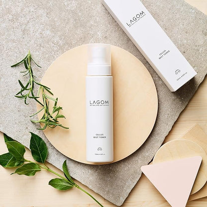 LAGOM Cellus Mist Toner Natural Moisturizing Spray with Green Tea Sugar Cane pH Balance 5.5 Subacid Alcohol-Free Zero-Irritation Fragrance-Free Herbal Facial Serum Sensitive Skin 4.05 Fl Oz