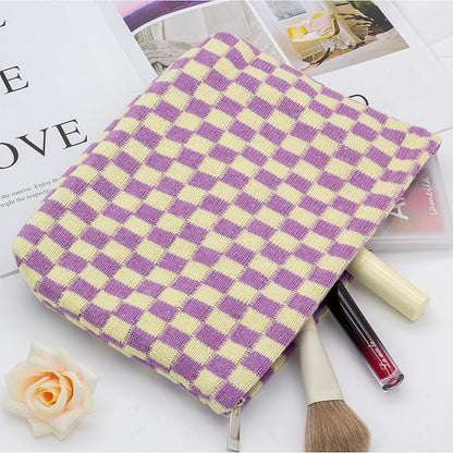 Pazimiik knitted checkered makeup bag